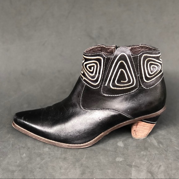 Spring Step Shoes - SPRING STEP 'Gamer' leather ankle booties